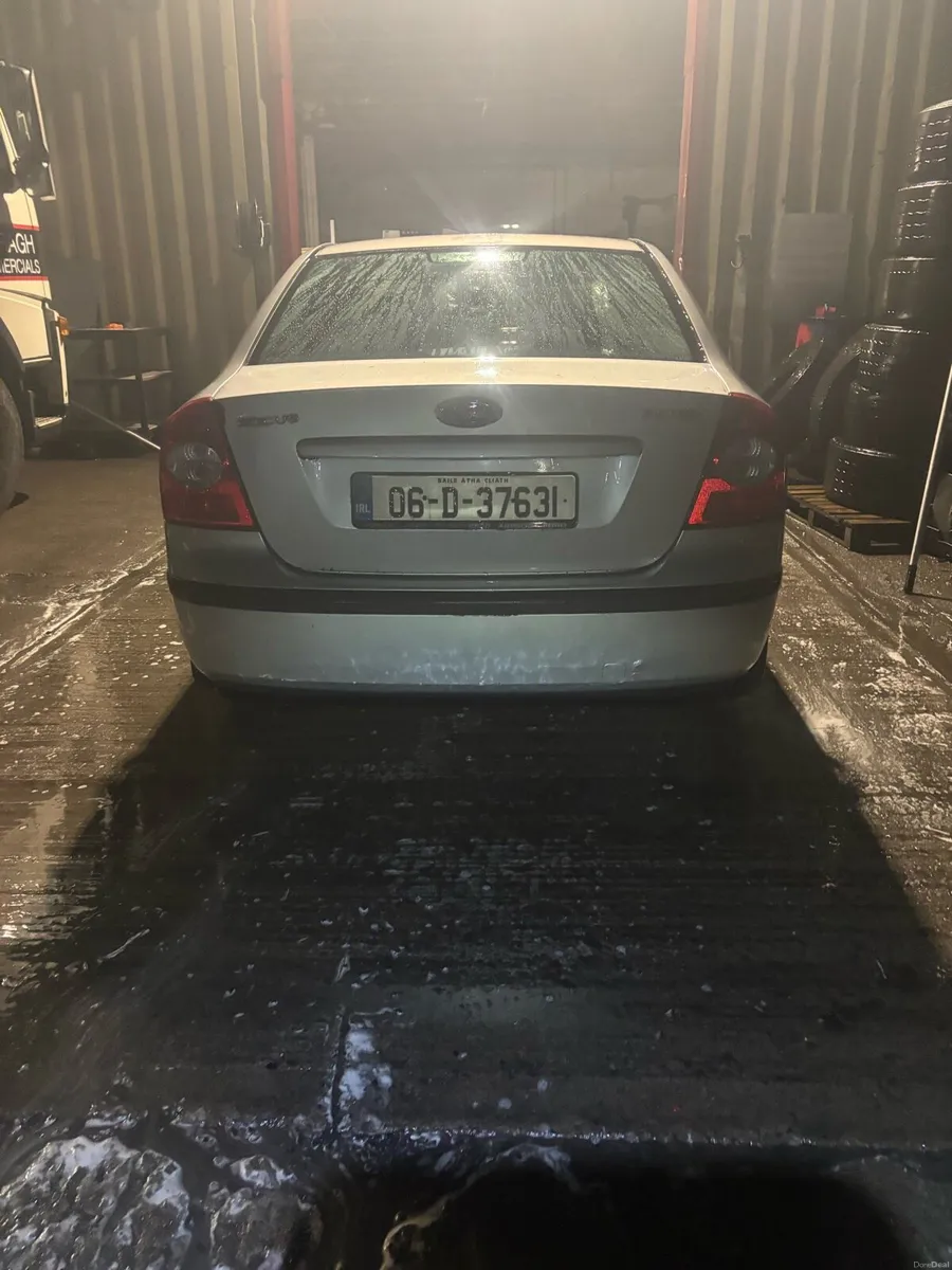 06 ford focus - Image 2