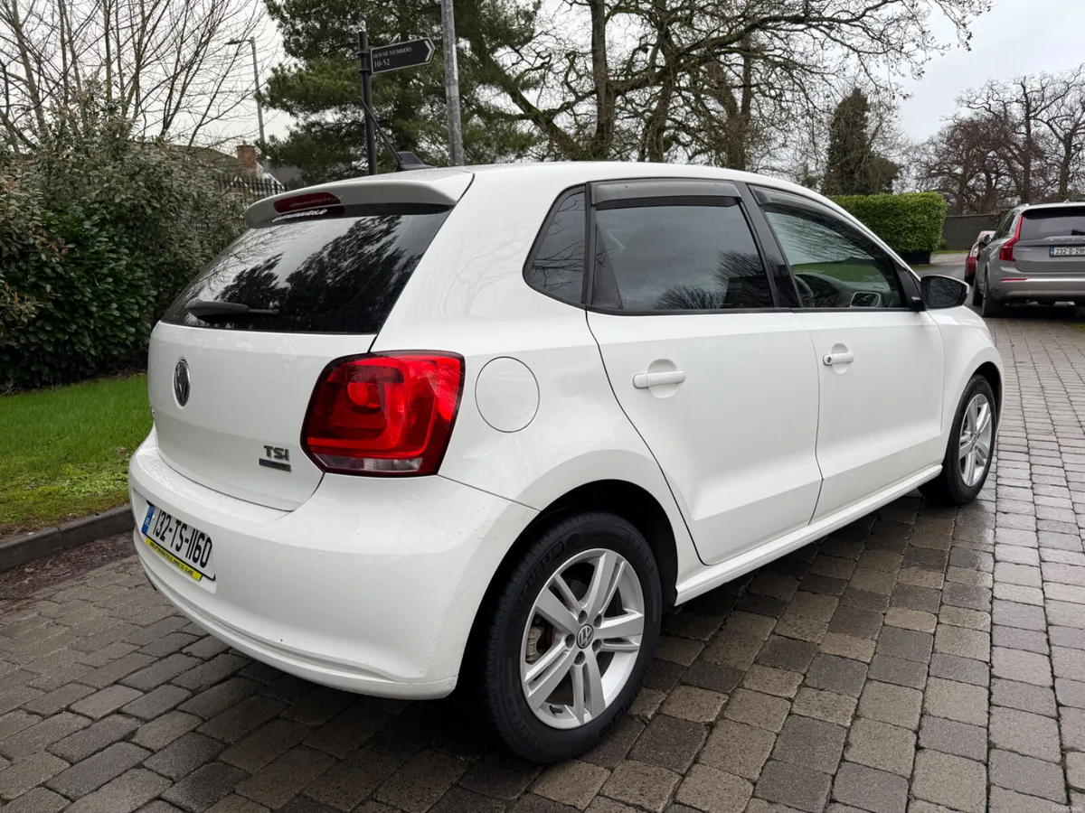 Volkswagen Polo 2013 AUTOMATIC LOW KMS - Image 4