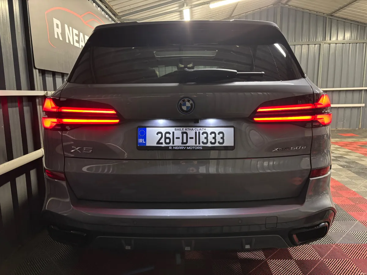 2026 BMW X5 50e M-Sport Plus Auto Pan-Roof - Image 2