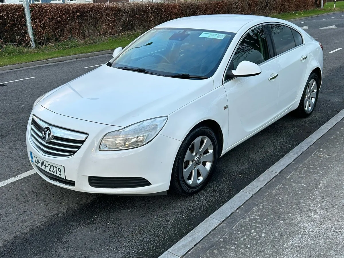 131 VAUXHALL INSIGNIA 2.0 CDTI SE NAV 5DR NEW NCT - Image 2