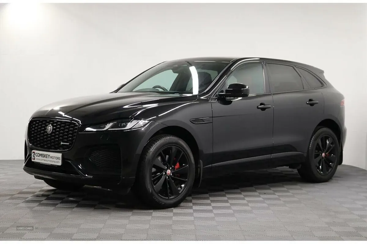 Jaguar F-Pace D200 MHEV R-Dynamic S - Image 4