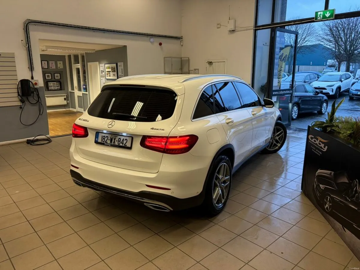 Mercedes-Benz GLC 220 4matic AMG Line 5DR AUTO. NC - Image 3