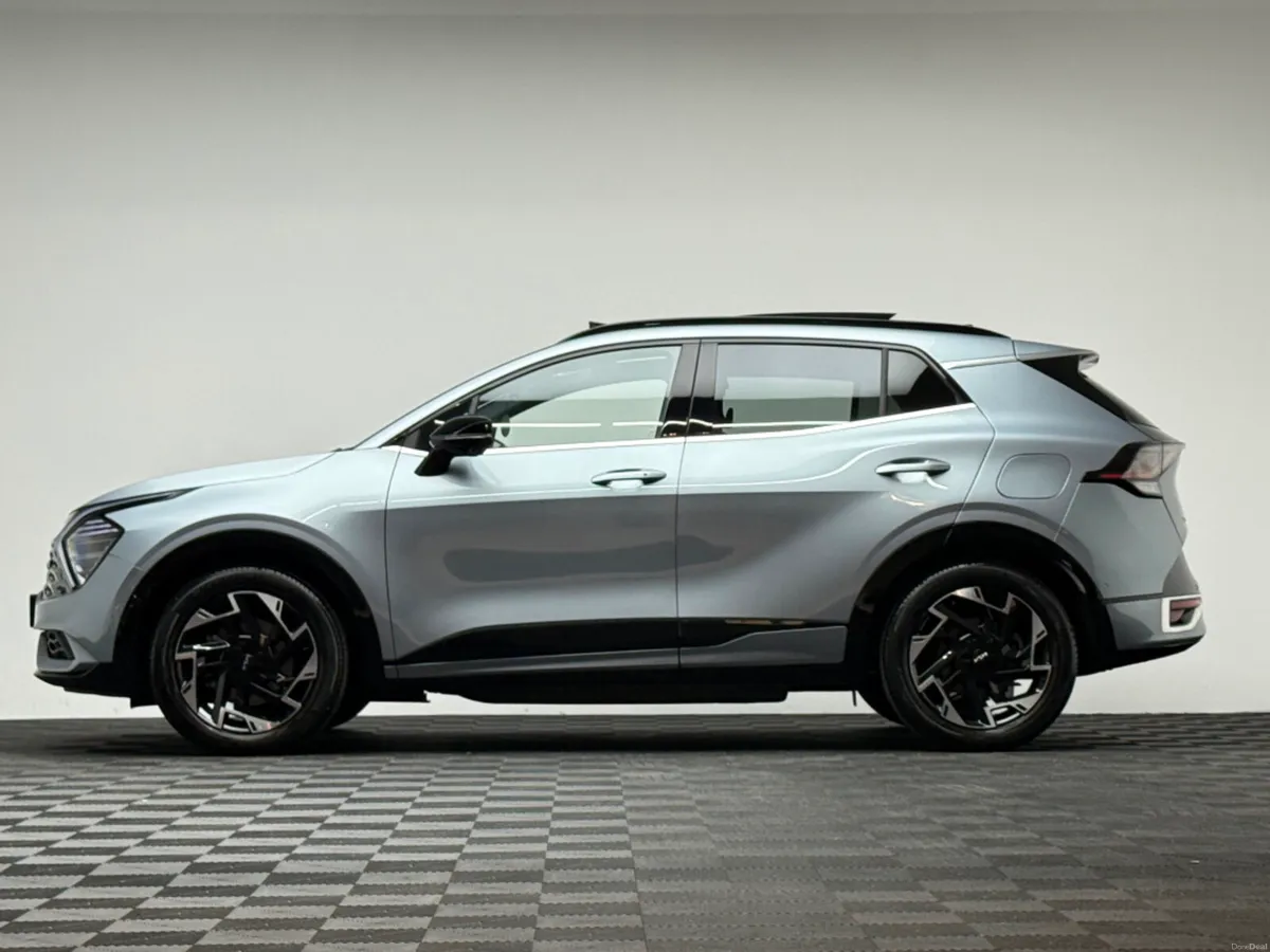 Kia Sportage GT-LINE S PHEV *PAN ROOF* - Image 4