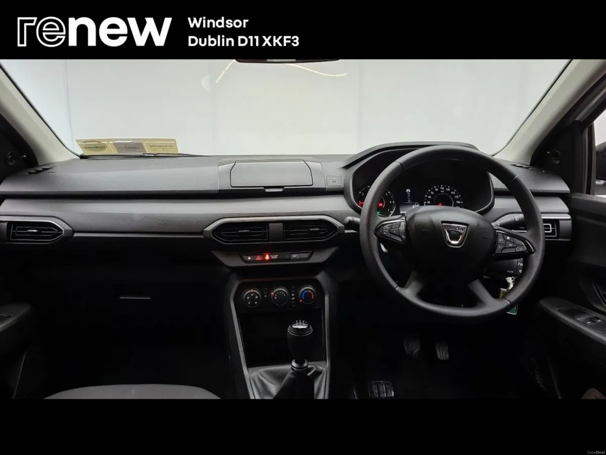Dacia Sandero Essential SCE 65 MY21.5 4DR - Image 3