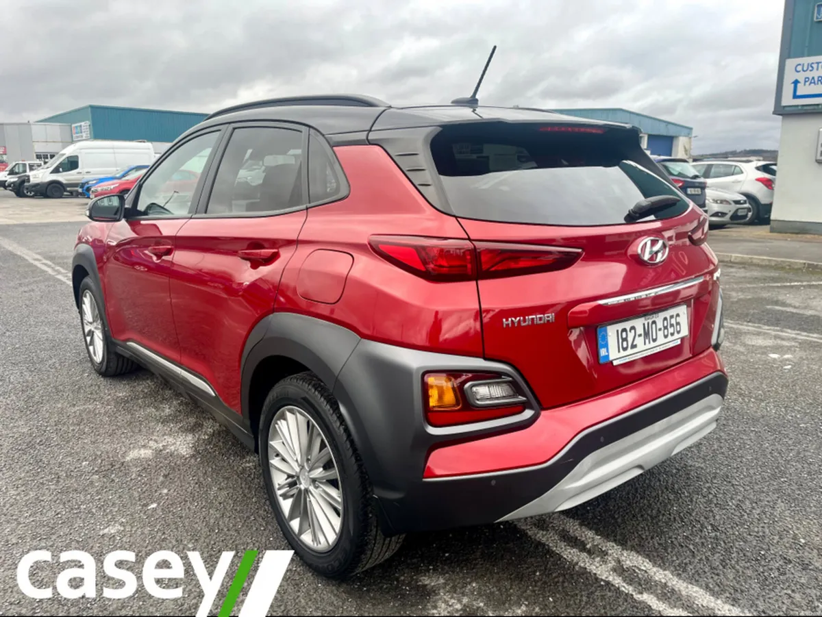Hyundai KONA KAUAI EXECUTIVE 2 TONE 5DR - Image 2