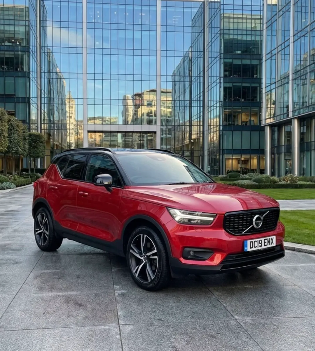 2019 Volvo XC40 R-Dynamic 2.0D * £10,299 * - Image 1