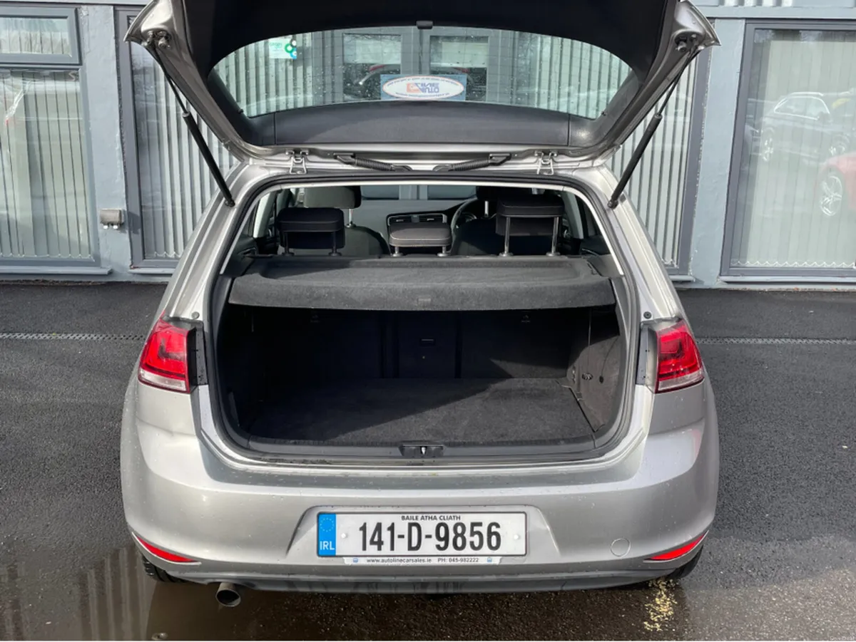 Volkswagen Golf HIGHLINE 1.6 TDI MANUAL 5SPEED 105 - Image 4