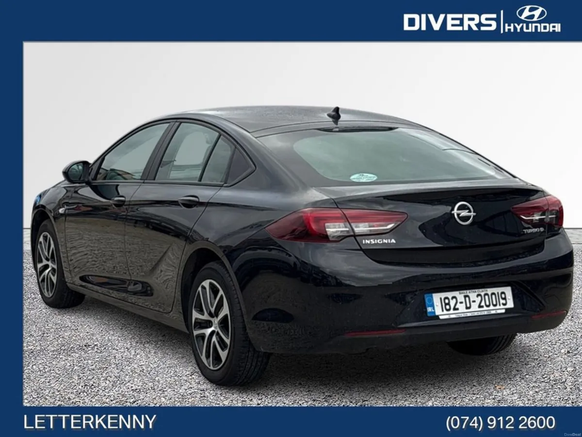 Opel Insignia Grand Sport - Image 2