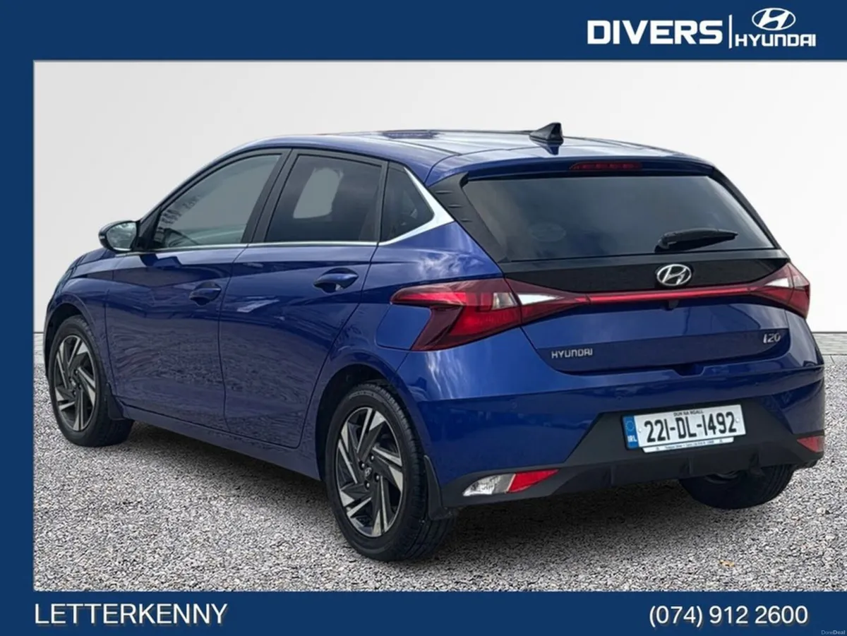 Hyundai i20 Deluxe Plus - Image 2