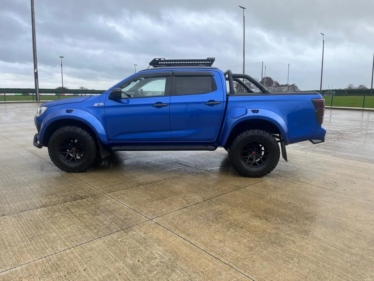 Isuzu D-Max AT35 ARCTIC TRUCK - Image 3
