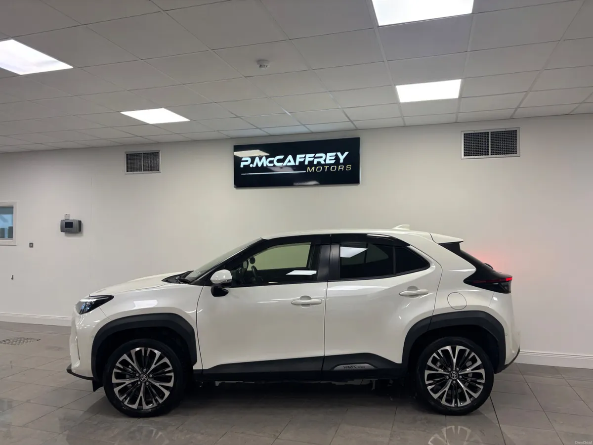 2021 Toyota Yaris Cross 1.5 Self Charging Hybrid - Image 2