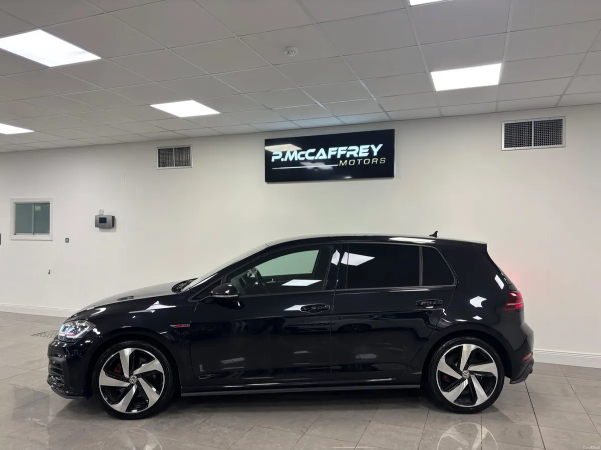 2018 Volkswagen Golf MK 7.5 GTI 2.0 TSI AUTO - Image 2