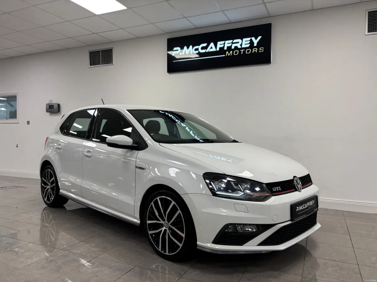 2015 Volkswagen Polo GTI 1.8 TSI DSG AUTO - Image 4
