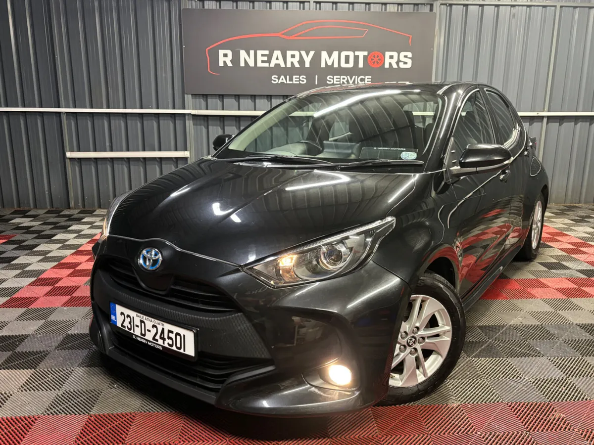 2023 Toyota Yaris 1.5 Hybrid 5Dr Luna Auto - Image 1