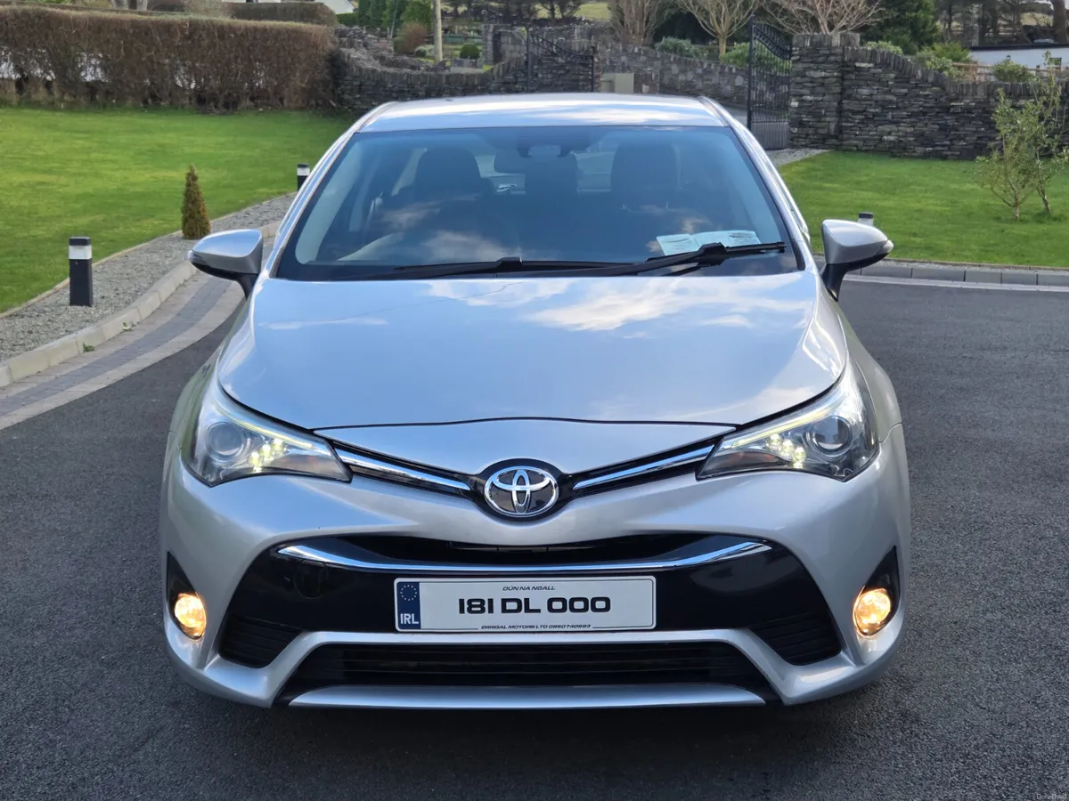 Toyota Avensis 2018 - Image 2