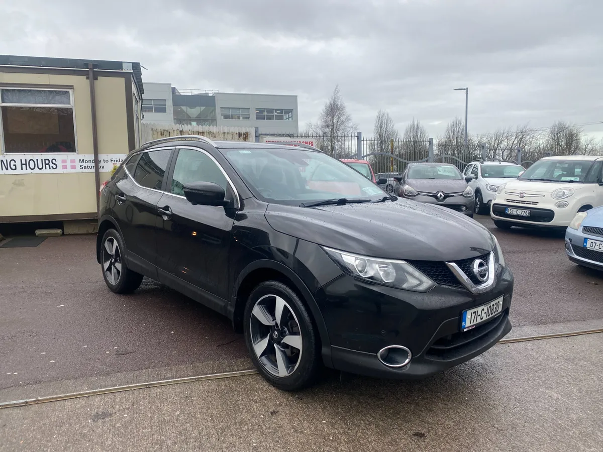 Nissan Qashqai 2017 HIGH SPEC MODEL - Image 1