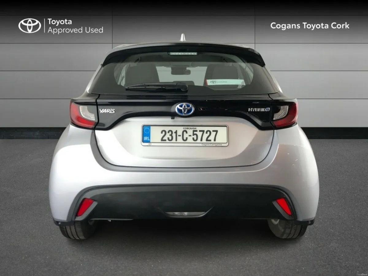 Toyota Yaris Luna - Image 4