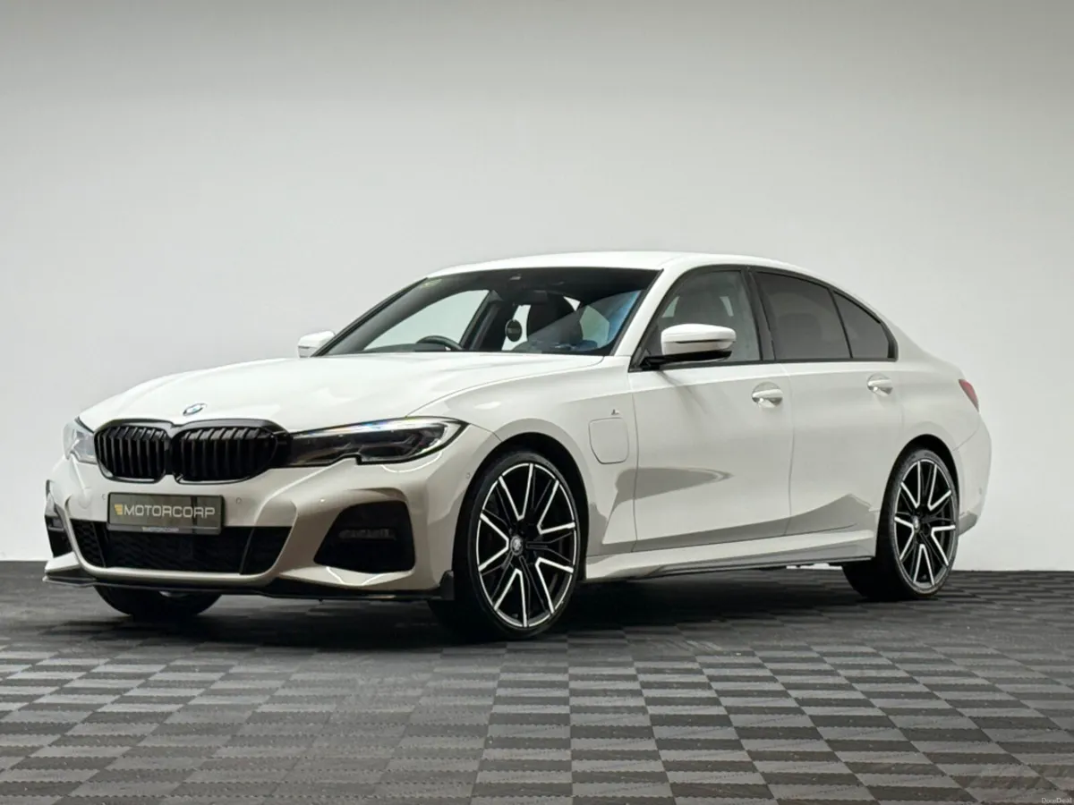 BMW 3-Series 330E M SPORT - Image 3
