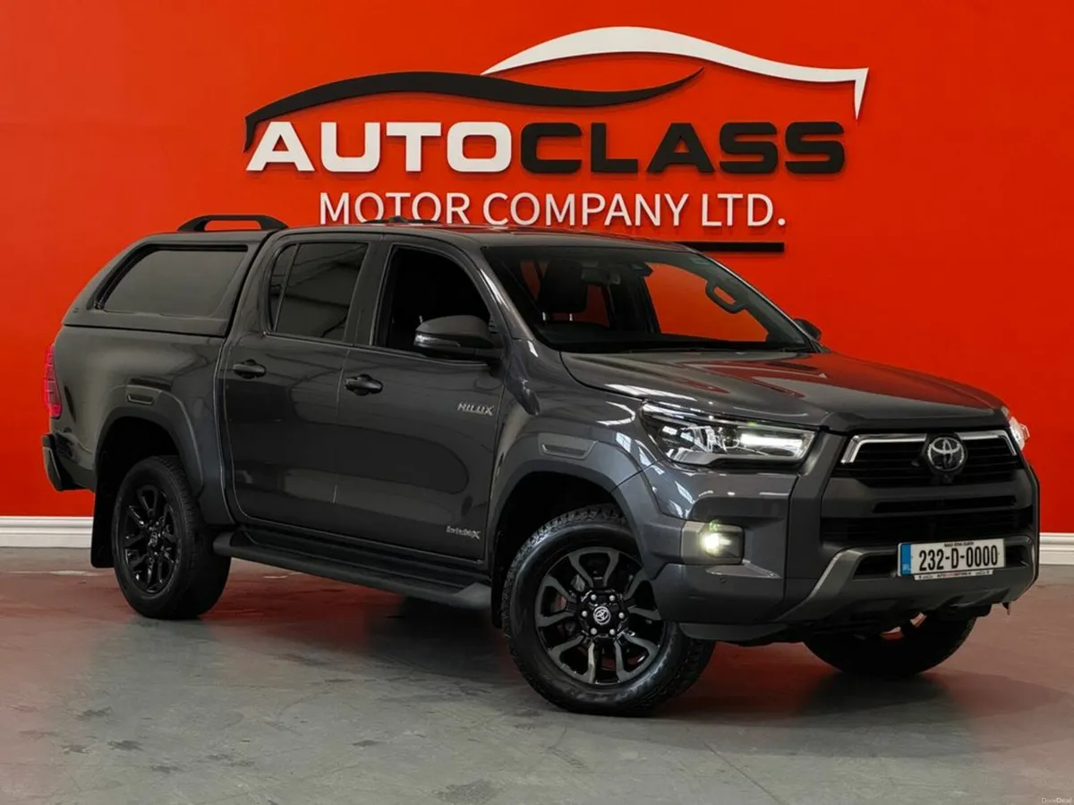 Toyota Hilux INVINCIBLE X 4WD D-4D DCB #34 - Image 1