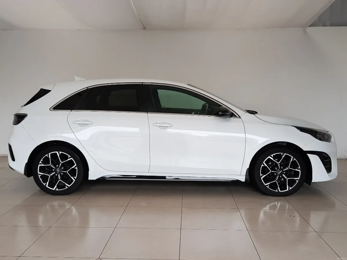 Kia Ceed MY23 1.0HP GTL 5DR - Image 2