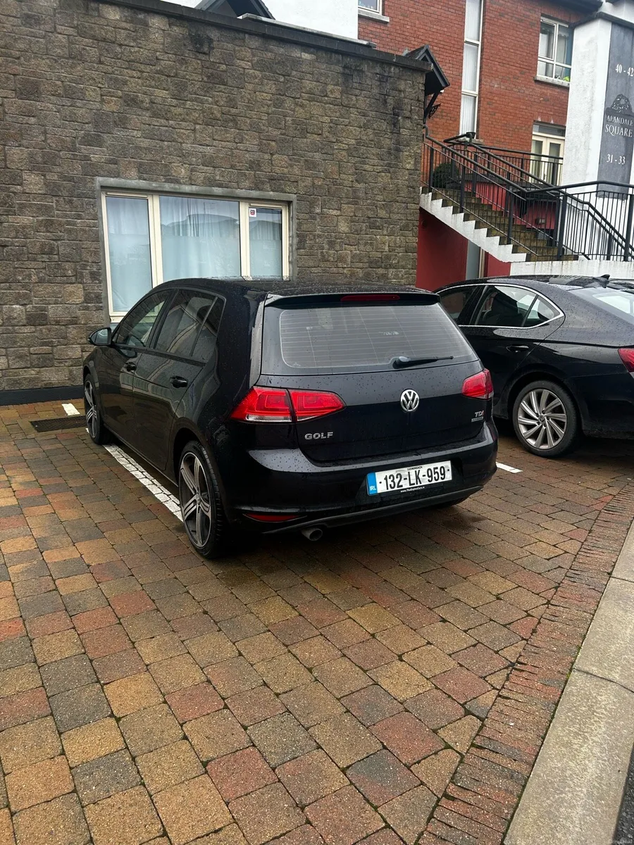 Black Golf 1.6 TDI - Image 2