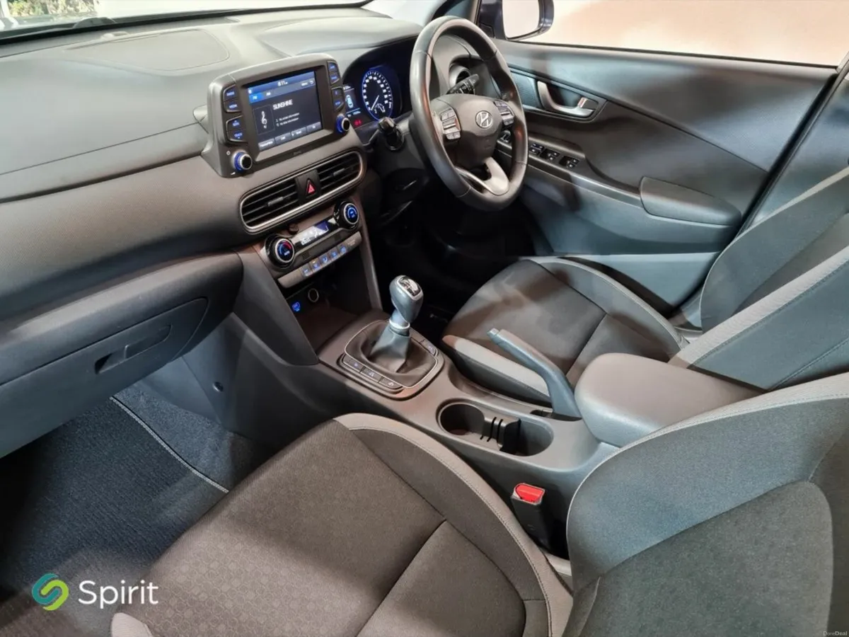 Hyundai KONA 1.6 CRDI Executive*Call Stephen 08646 - Image 4