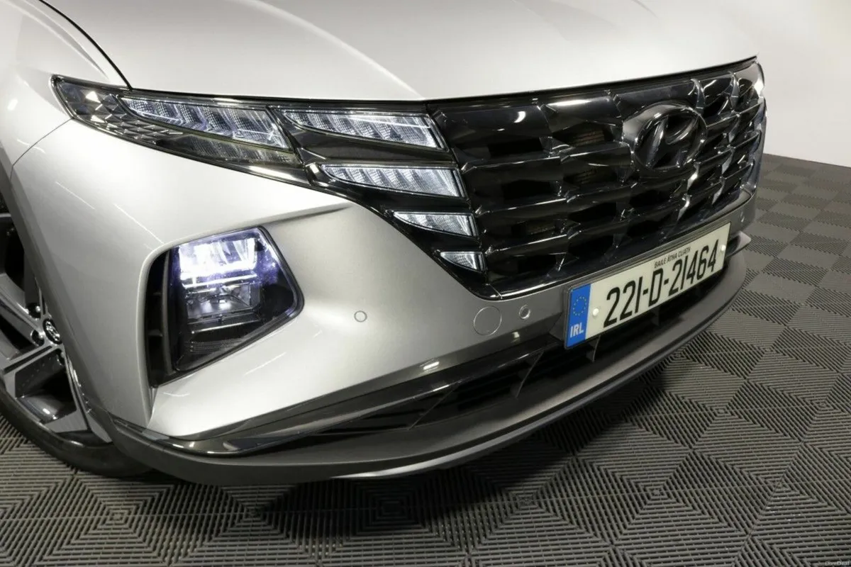Hyundai Tucson HYBRID EXECUTIVE PLUS 1.6L PETROL A - Image 3