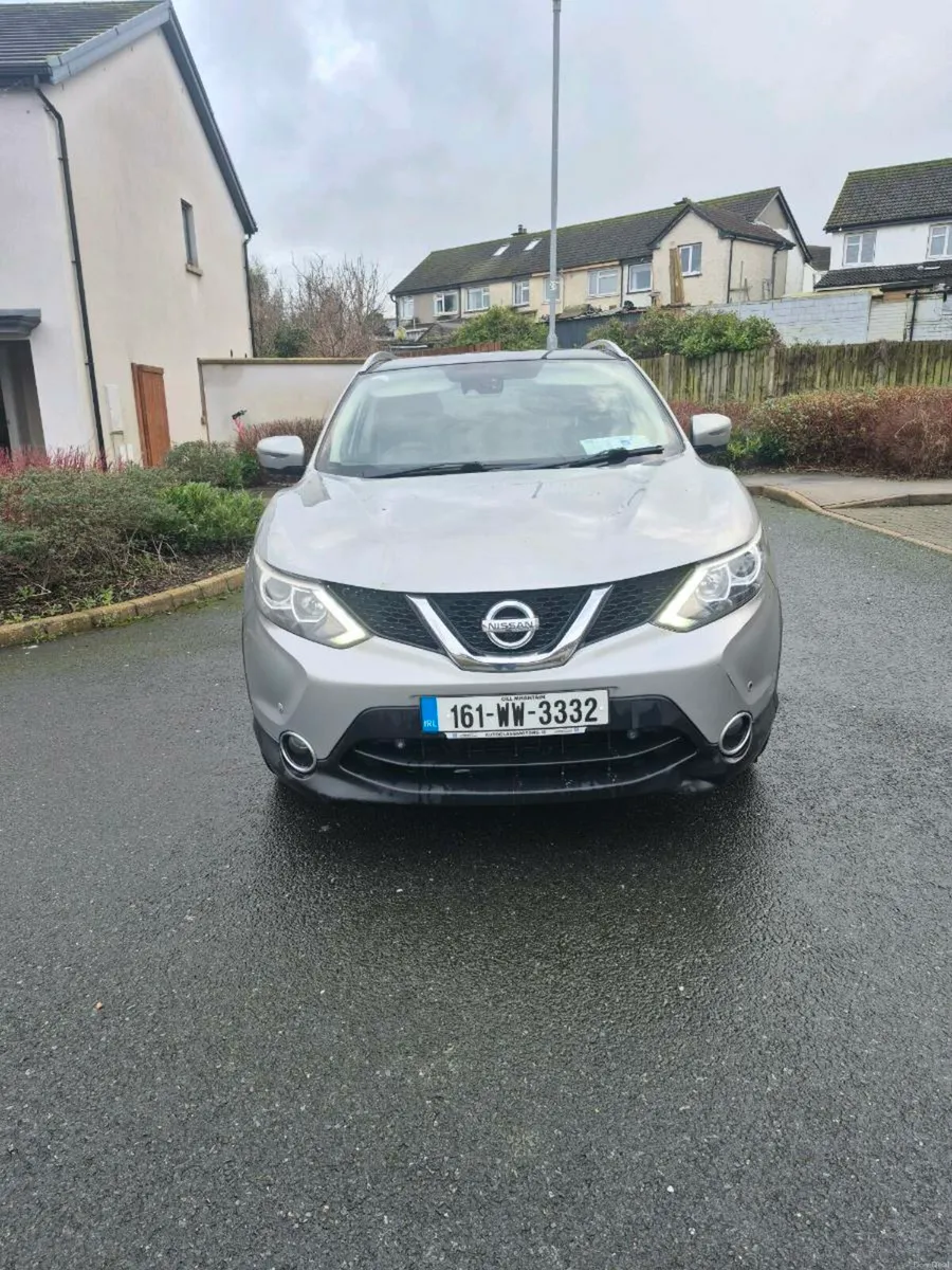 2016 nissan nct - Image 1