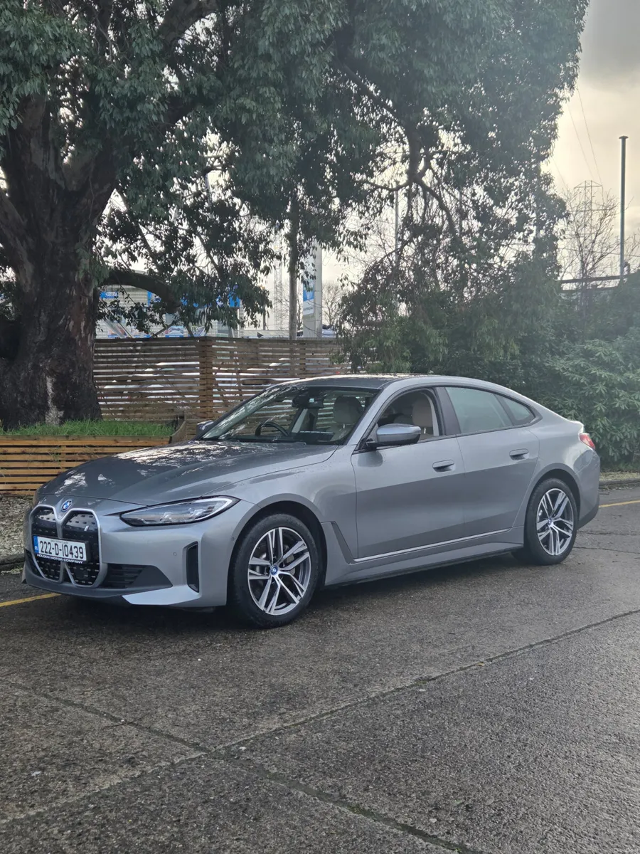 BMW i4 2022 - Image 3