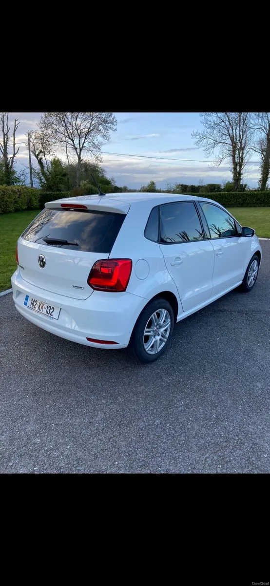 Volkswagen Polo 2014 - Image 2