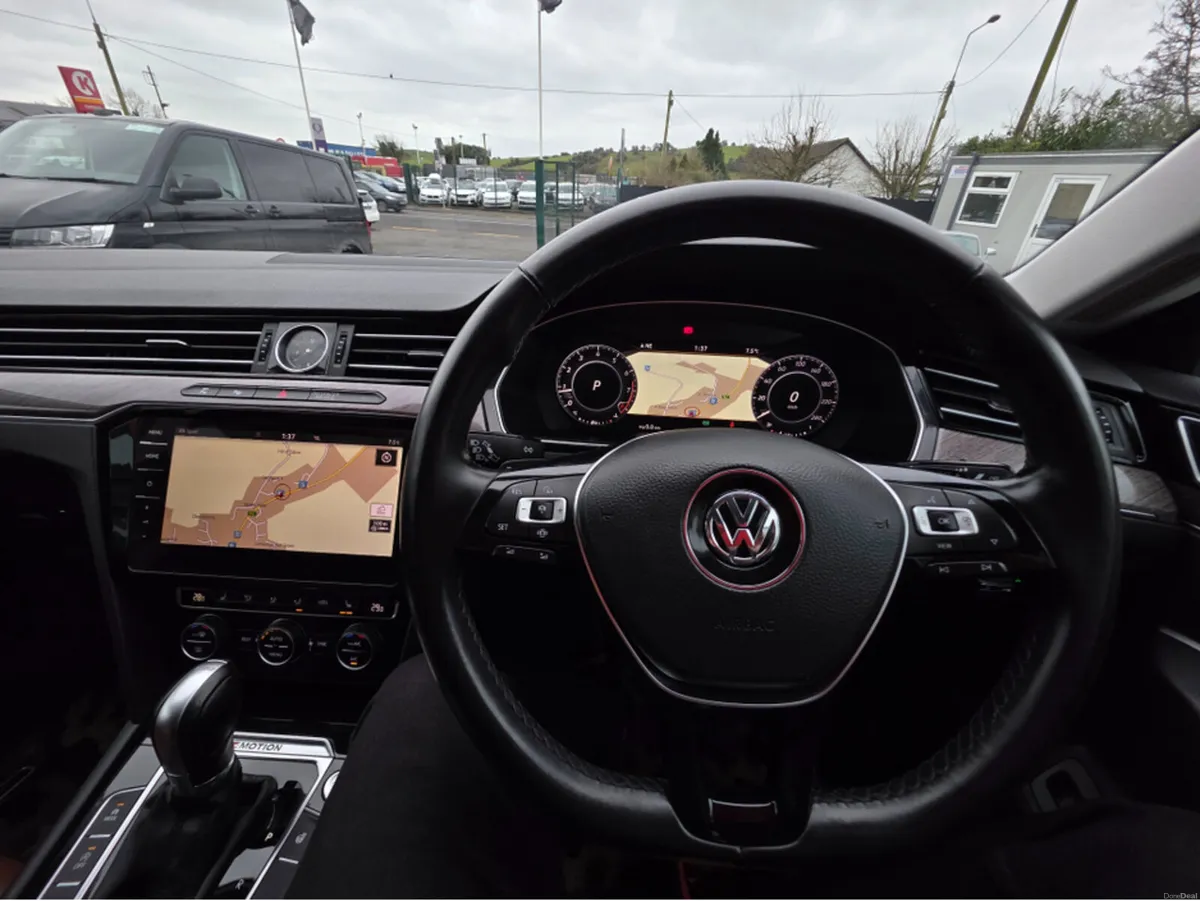Volkswagen Arteon 2.0 TSI PANORAMIC SUNROOF 4 MOTI - Image 4