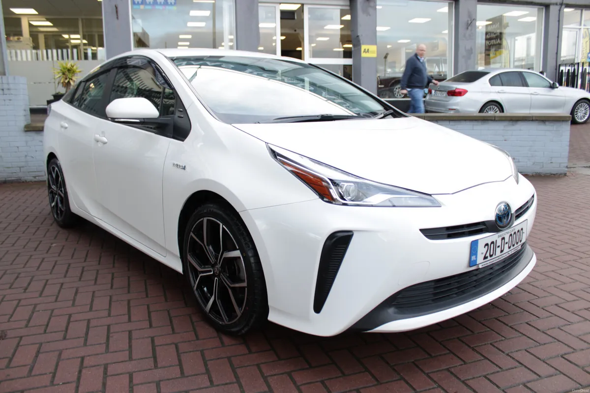 1.8 SELF CHARGING HYBRID SPORT AUTOMATIC // STUNNI - Image 2