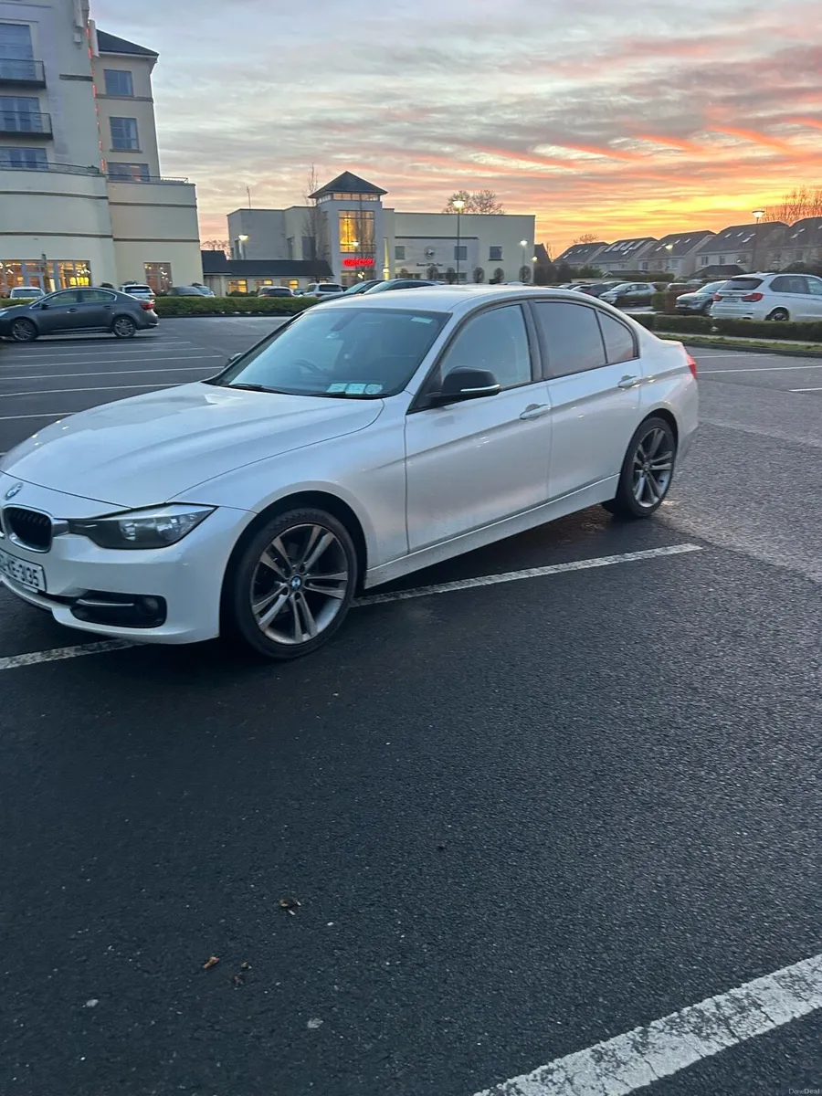 BMW 320d Sport Individual Auto - Image 2