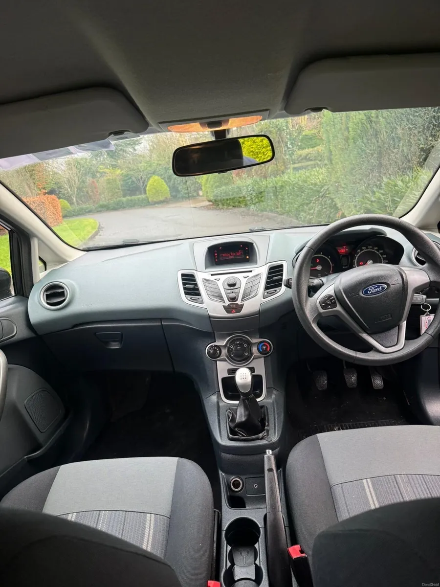 Ford Fiesta - Image 3