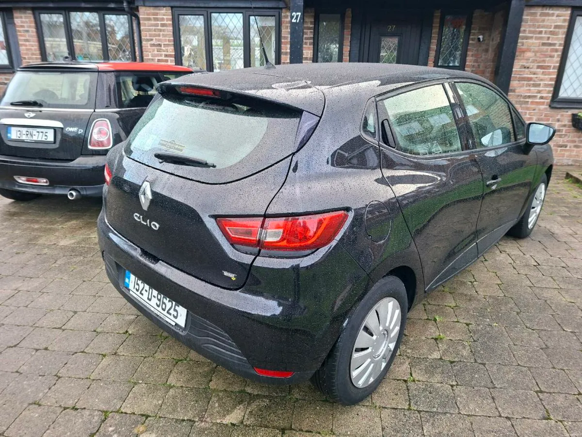 RENAULT CLIO 1.1 5DR BLACK 2015 VERY CLEAN CAR - Image 2