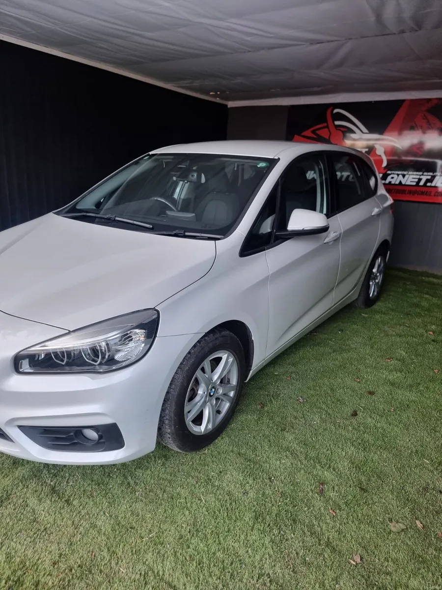 2017 BMW 2-Series Automatic - Image 3