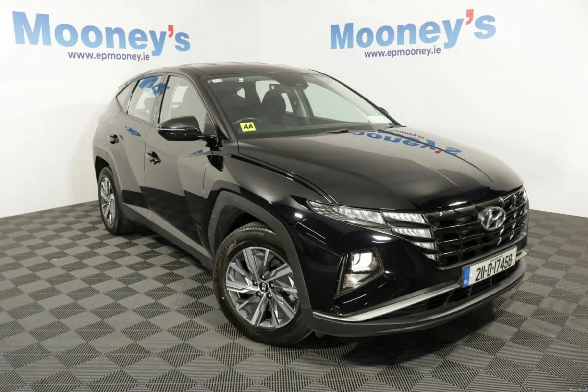 Hyundai Tucson COMFORT PLUS 1.6L DIESEL SUV - Image 1