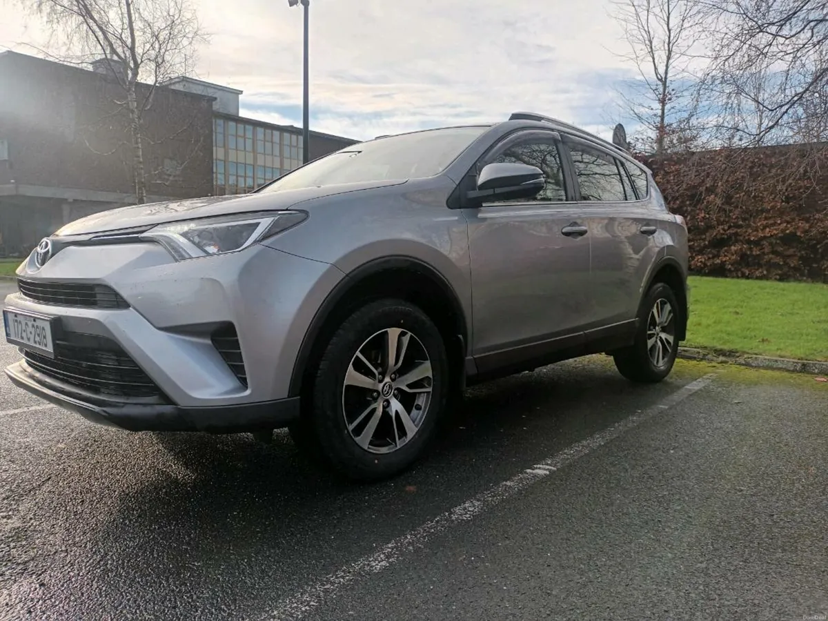 Toyota Rav 4 - Image 4