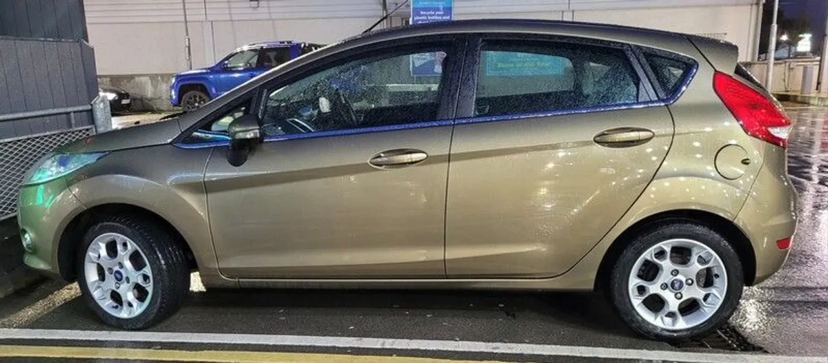2012 Fiesta Auto - Image 3
