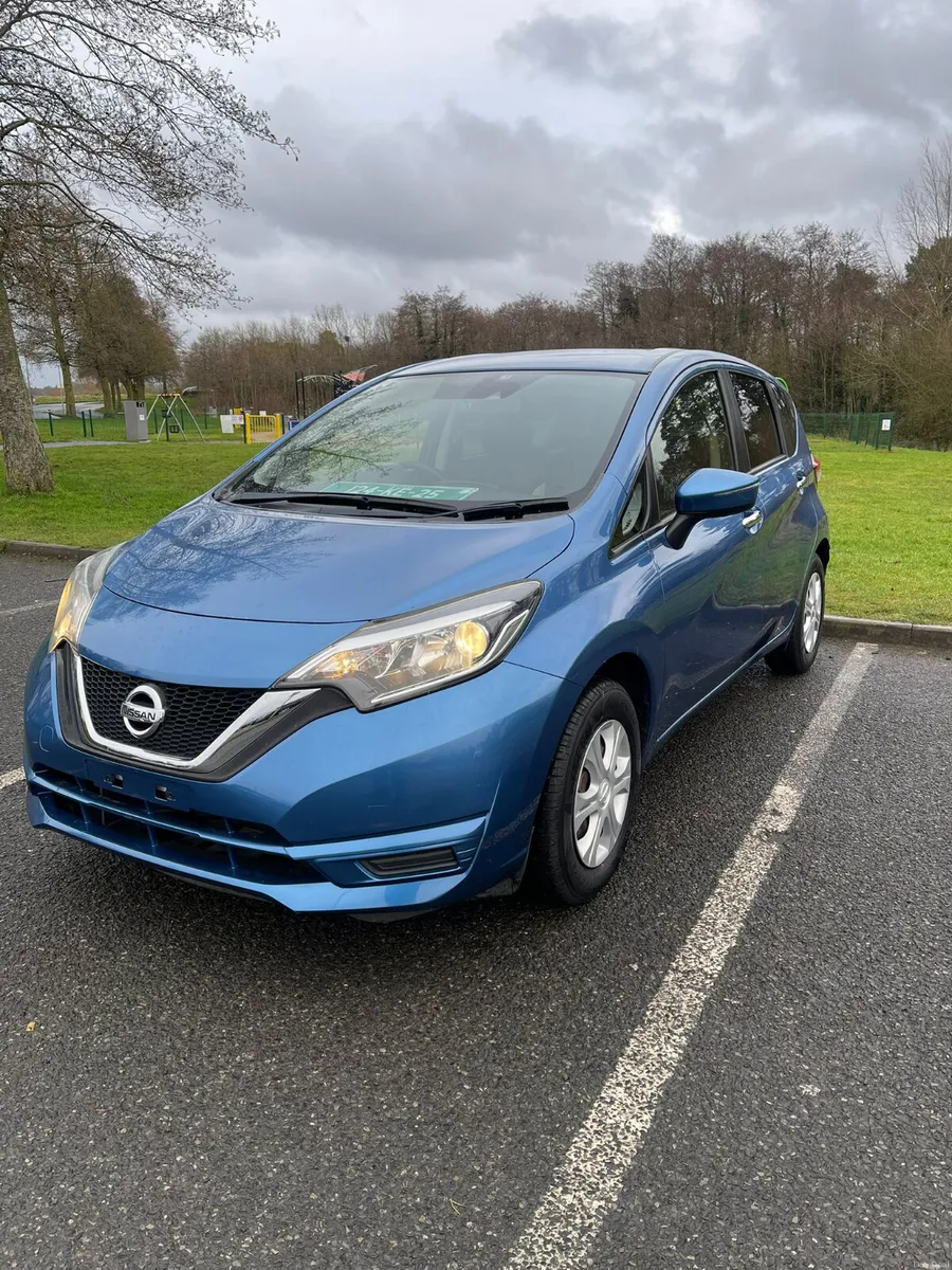 2017 NISSAN NOTE  AUTO 32,000 KM - Image 2