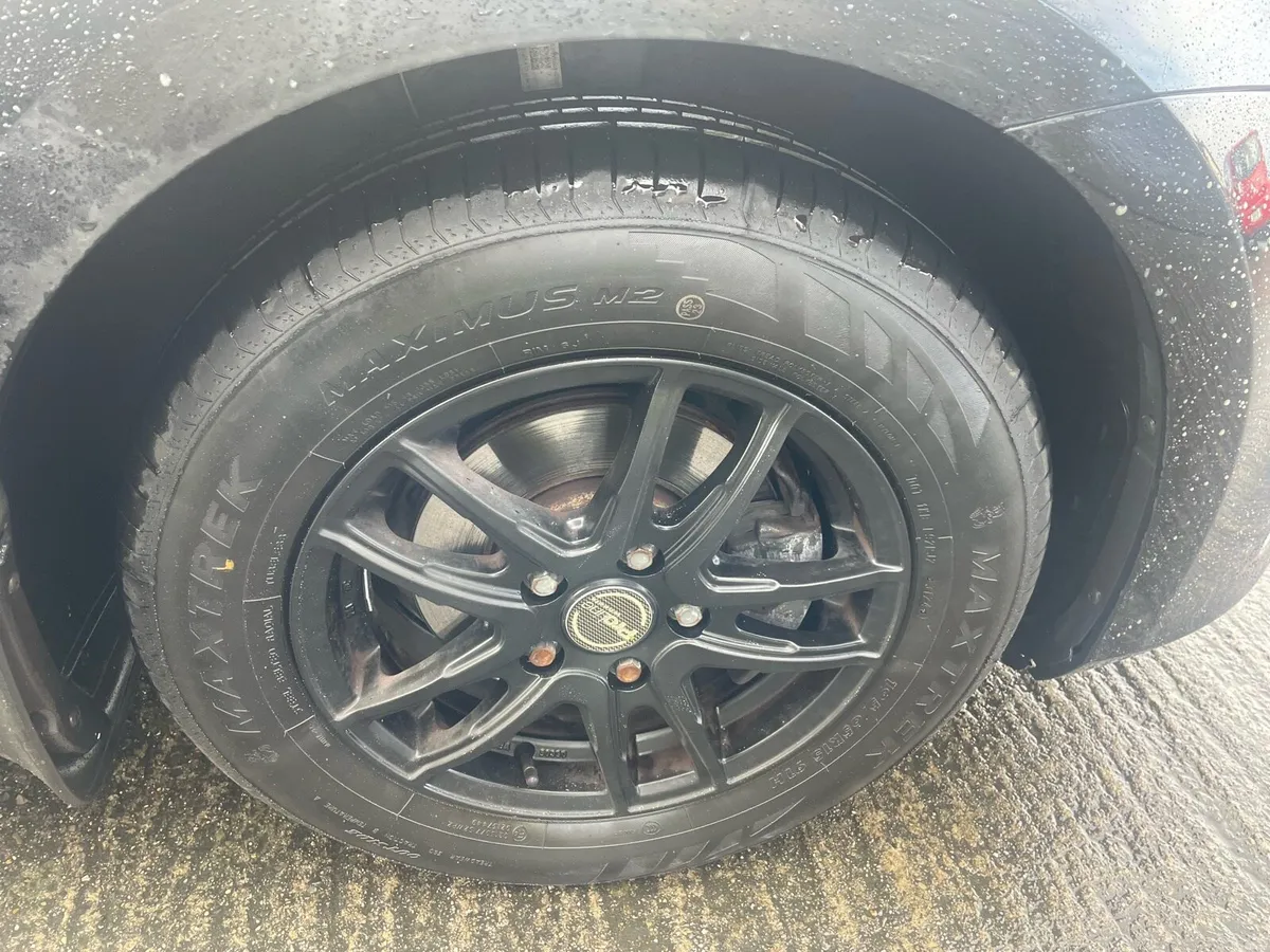 Golf Petrol TSI 1.2L NCT until 03/27 low mileage - Image 2