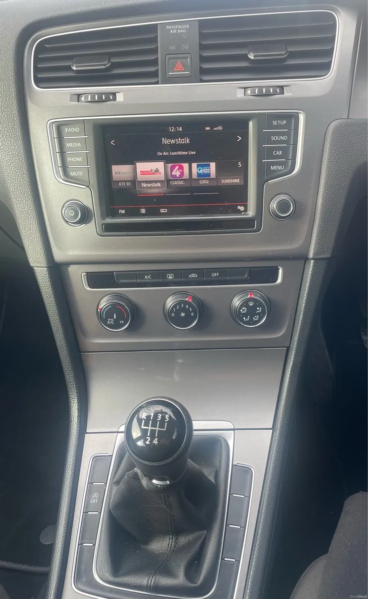 Golf Petrol TSI 1.2L NCT until 03/27 low mileage - Image 4