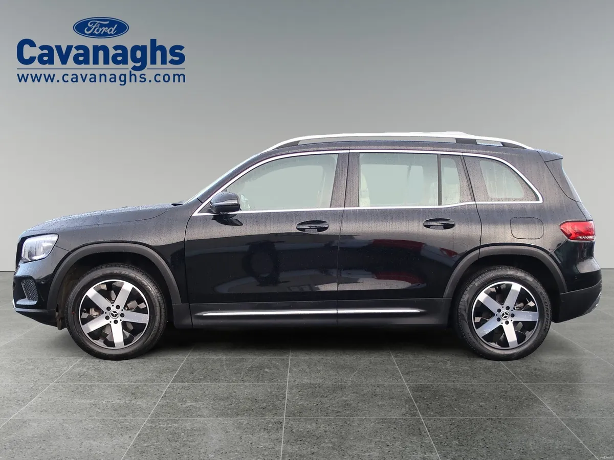 2023 MERCEDES BENZ GLB 200D AUTO 5 SEATER - Image 2