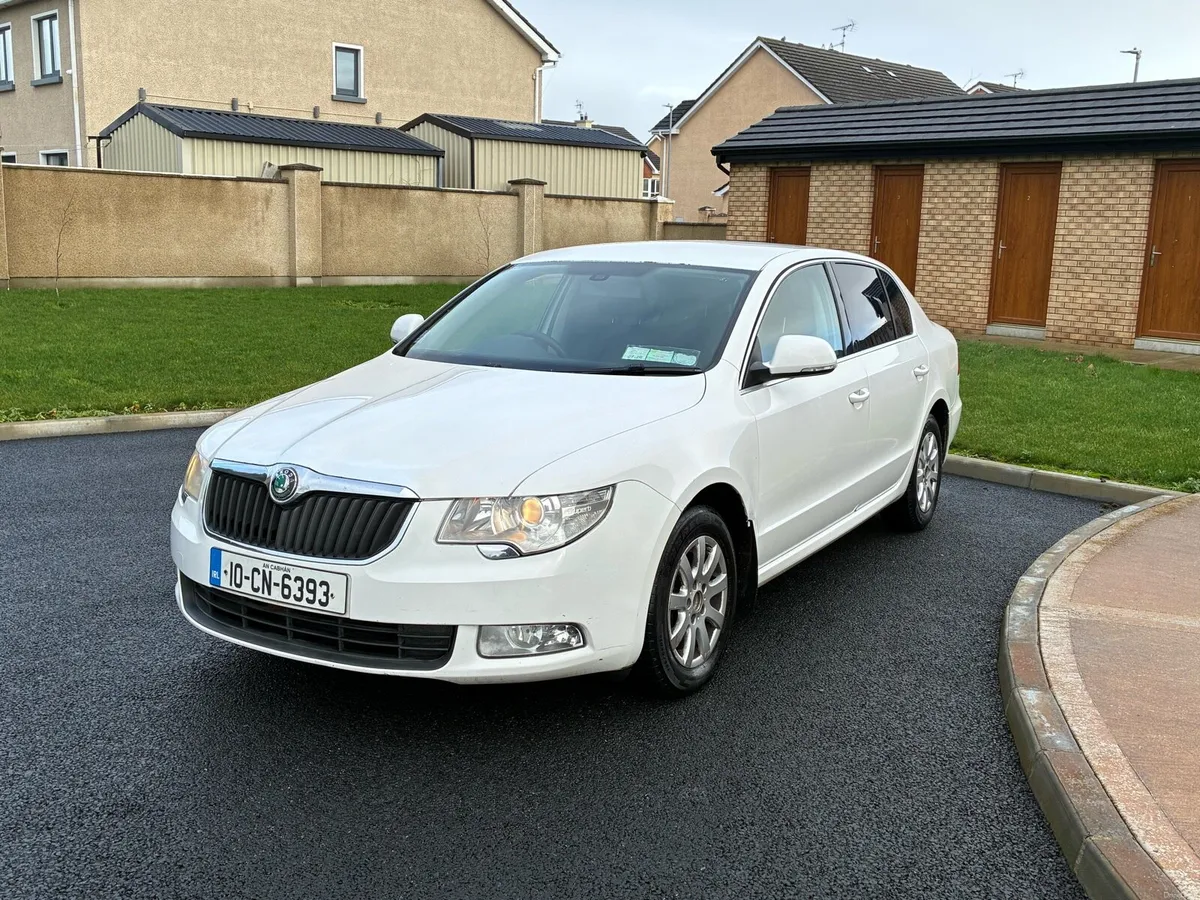 2010 Skoda Superb 1.9 diesel Manual Nct 07/26 - Image 3