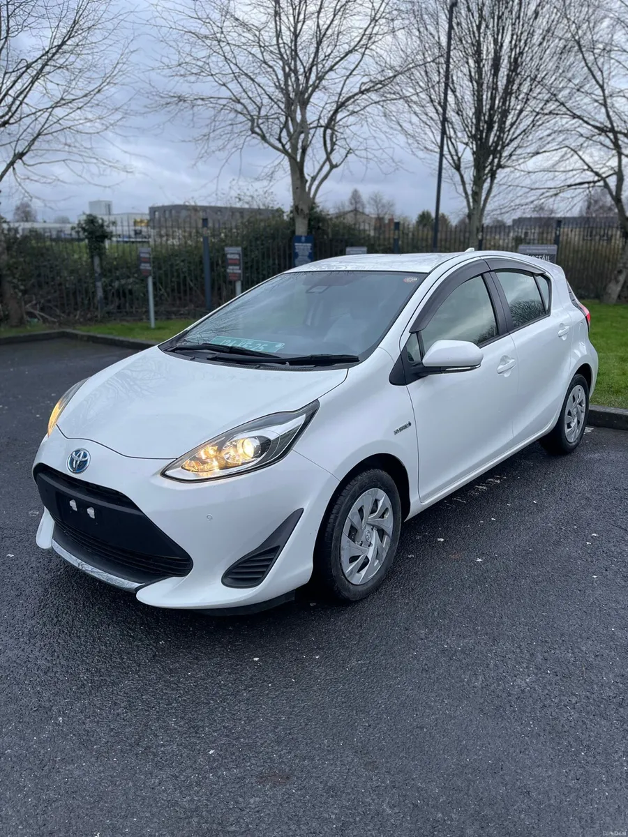 🏆 2020 TOYOTA AQUA HYBRID - Image 2