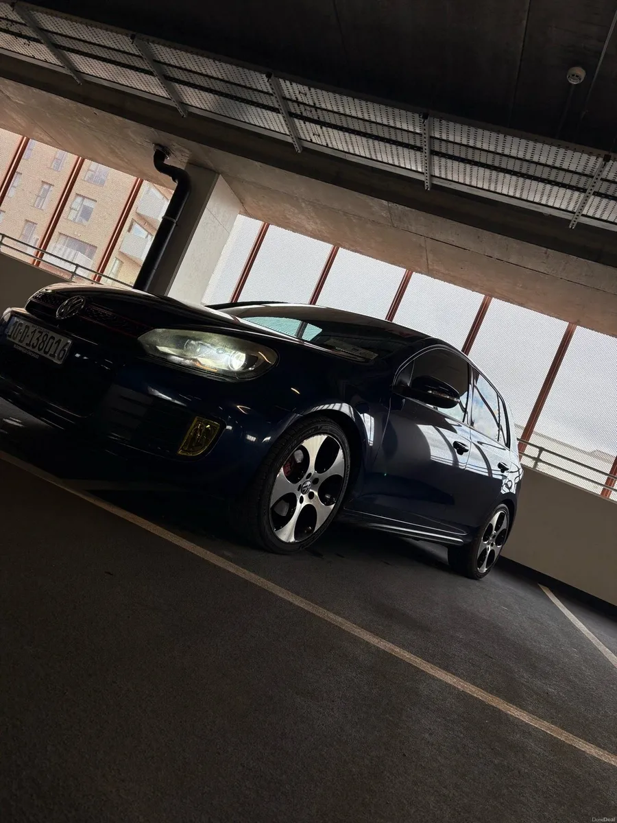 Volkswagen Golf Gti 2.0 Dsg - Image 2