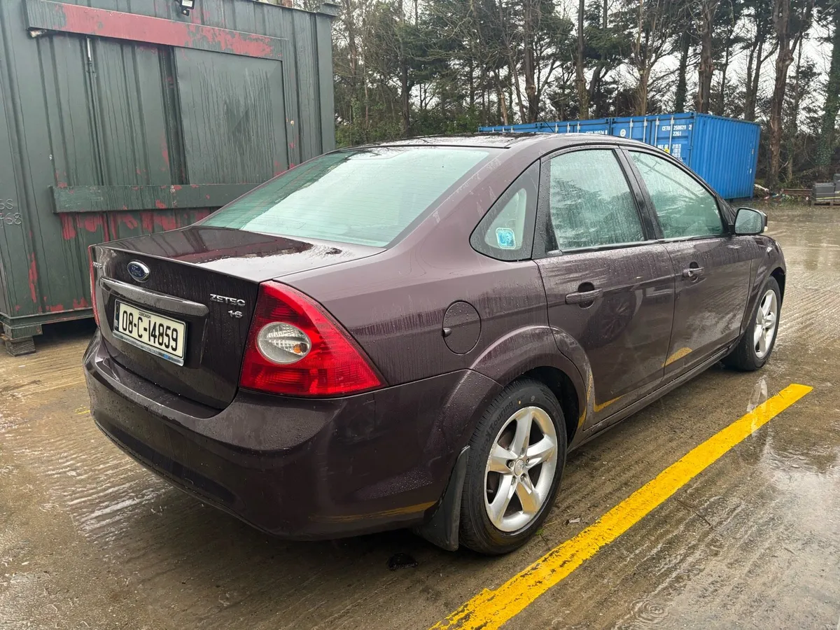 Ford Focus Zetec 1.6 Petrol - Image 4