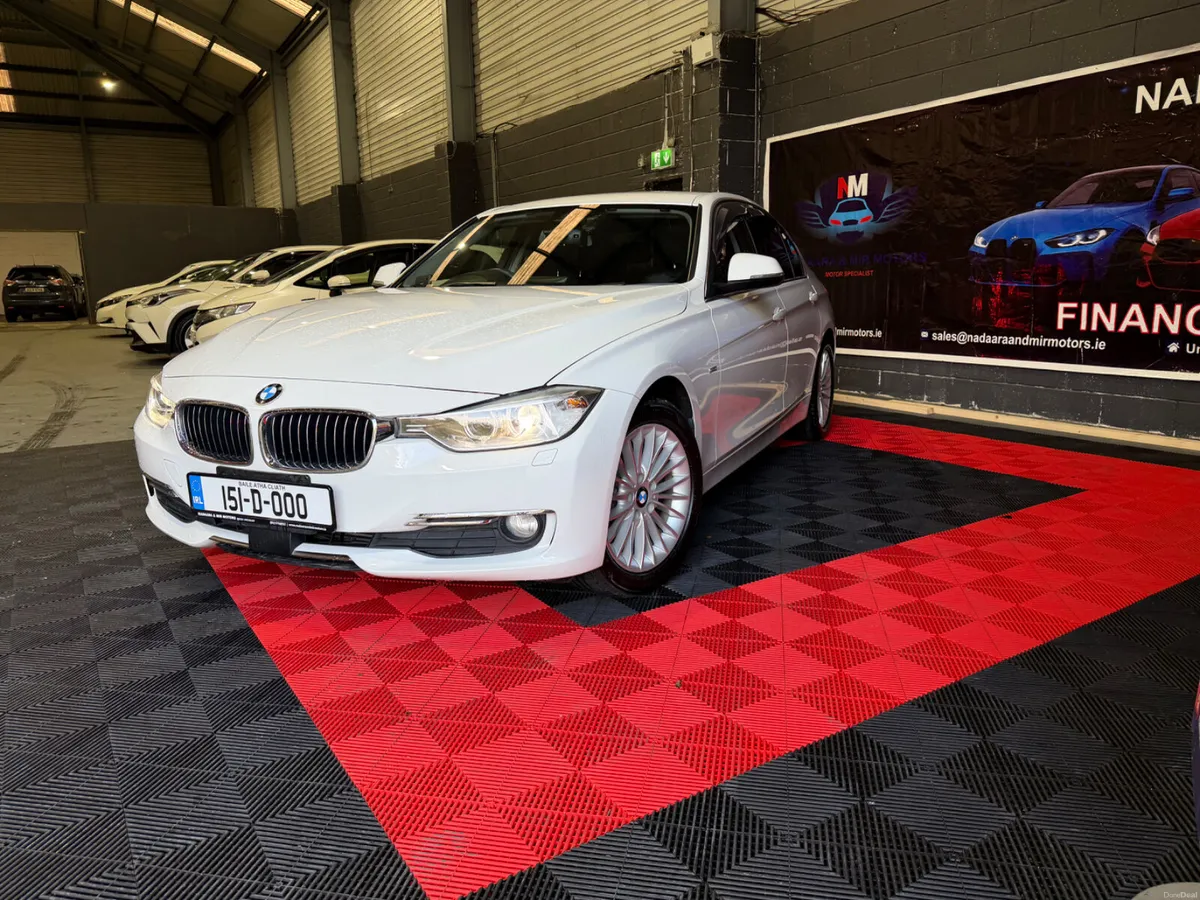 2015 BMW 3 Series 4d 320D LUXURY (AUTO) - Image 2