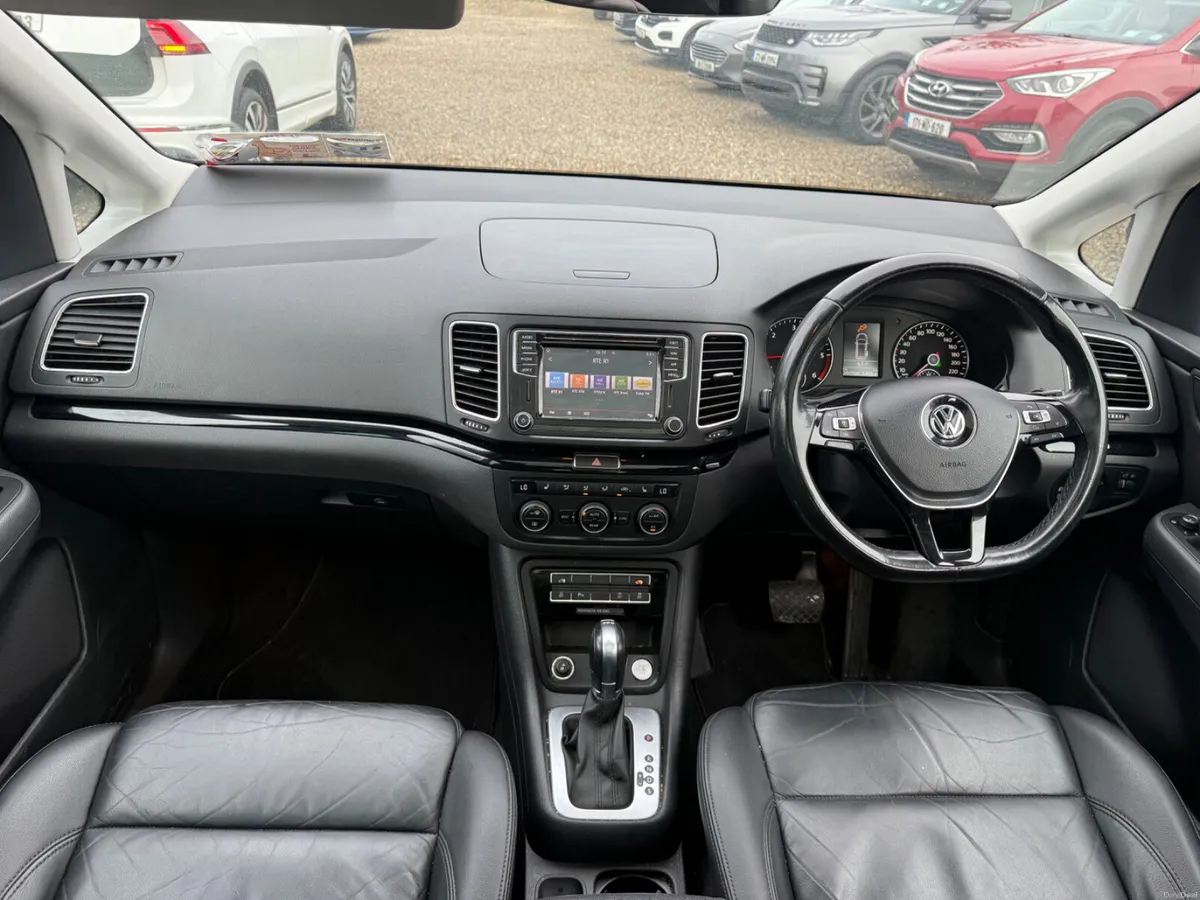 Volkswagen Sharan Highline 2.0D AUTO DSG 7 Seater - Image 3