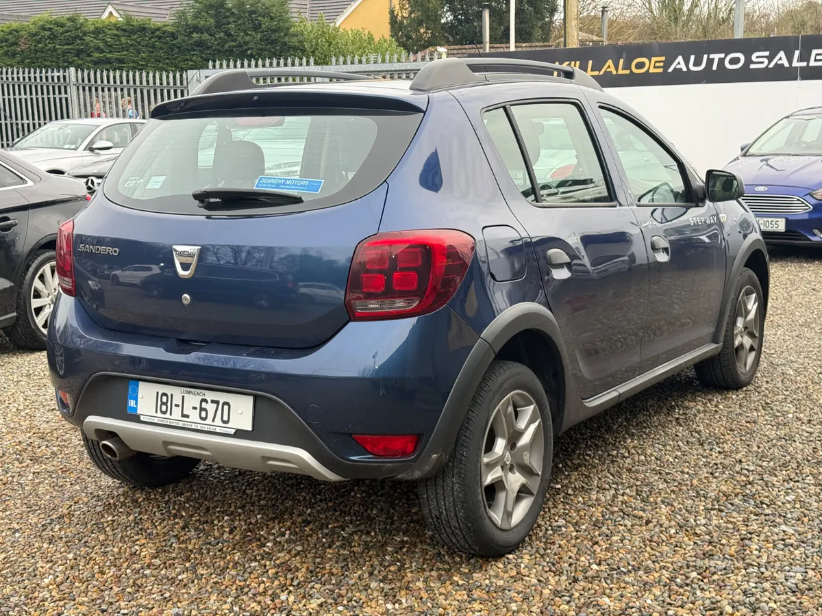 Dacia Sandero Stepway 1.5DCI Signature - Image 2